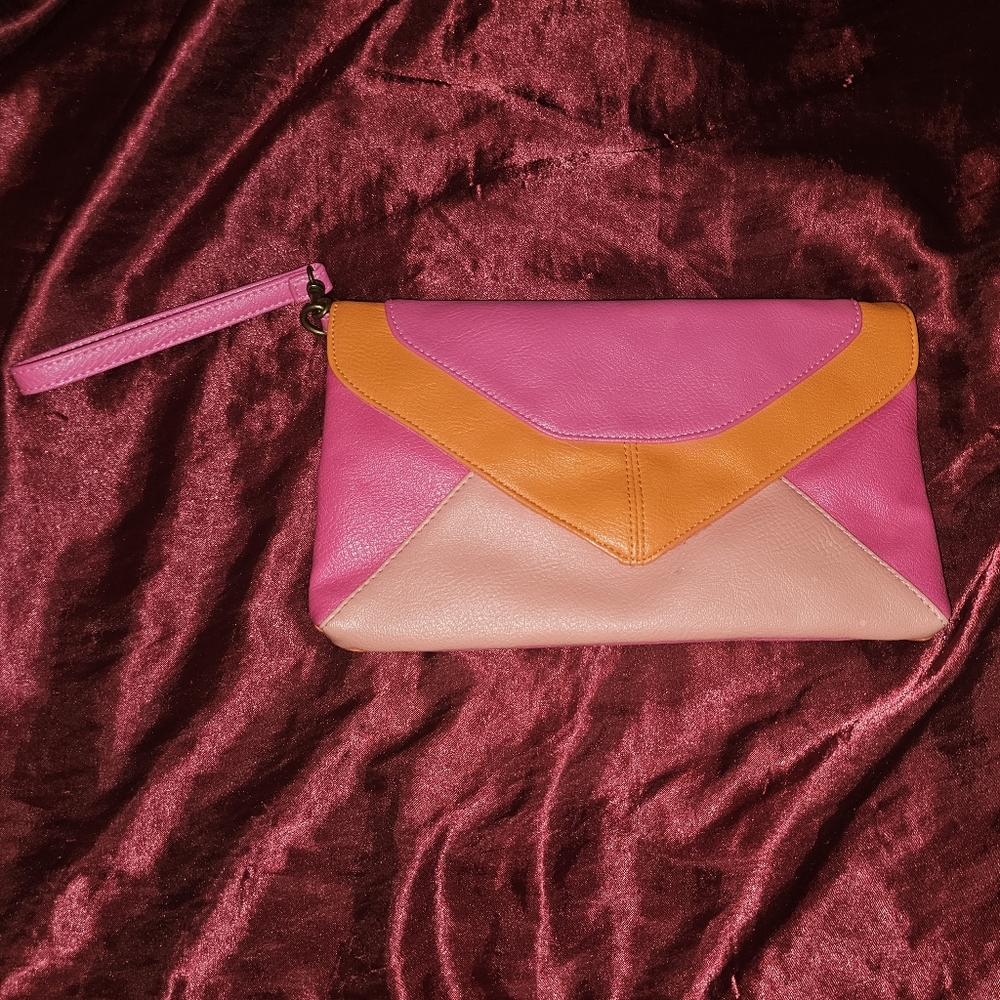 Pink/Orange Envelope Wristlet Bag. - Picture 2 of 5